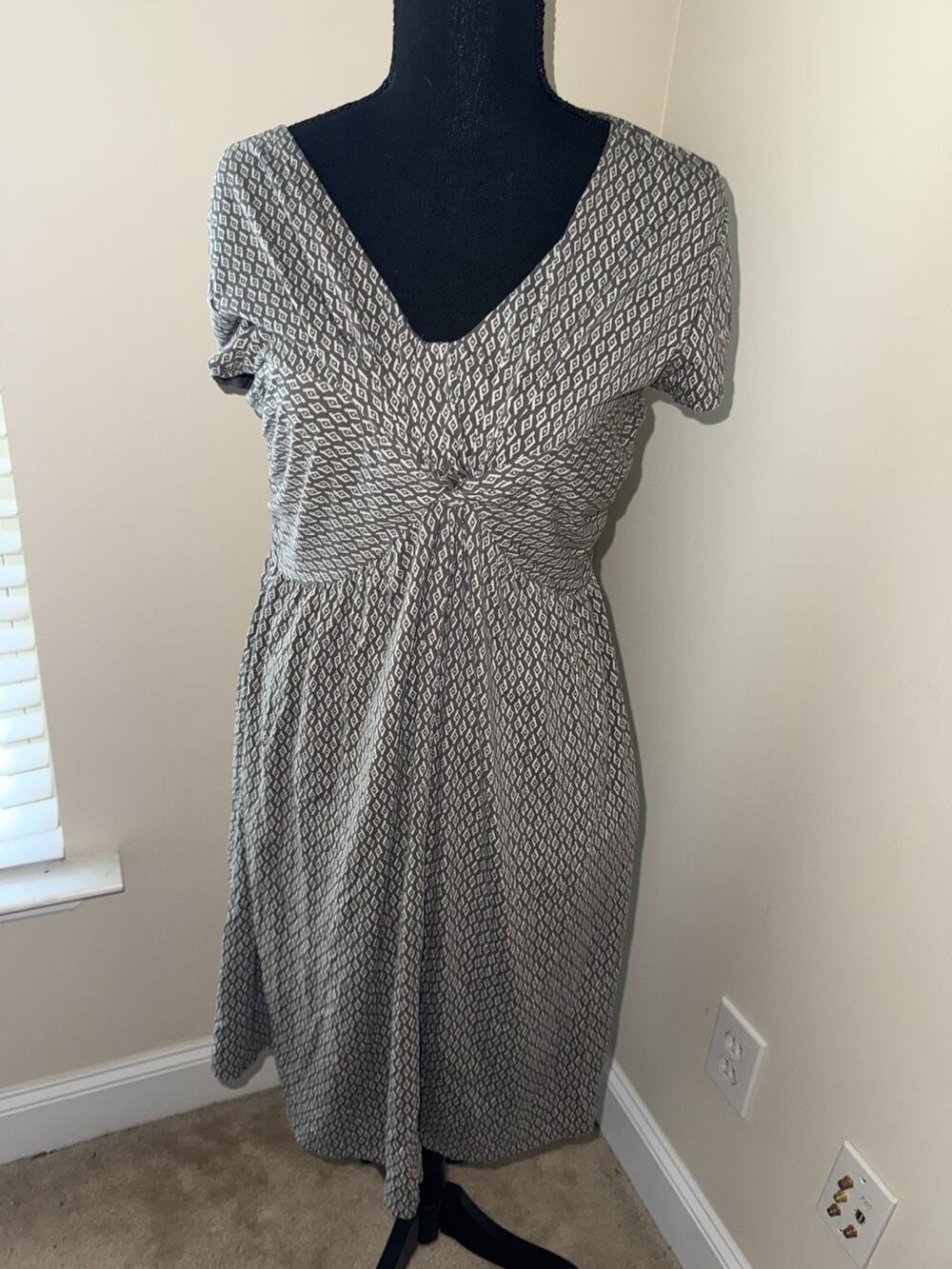 Garnet Hill Patterned Jersey Dress Pockets 12/ LG Stretch Breathable Geometric